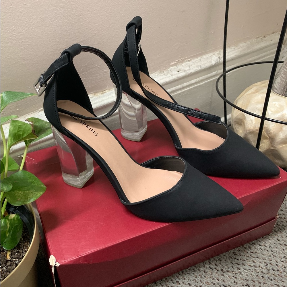 Women’s pointy toe ankle strap acrylic heels